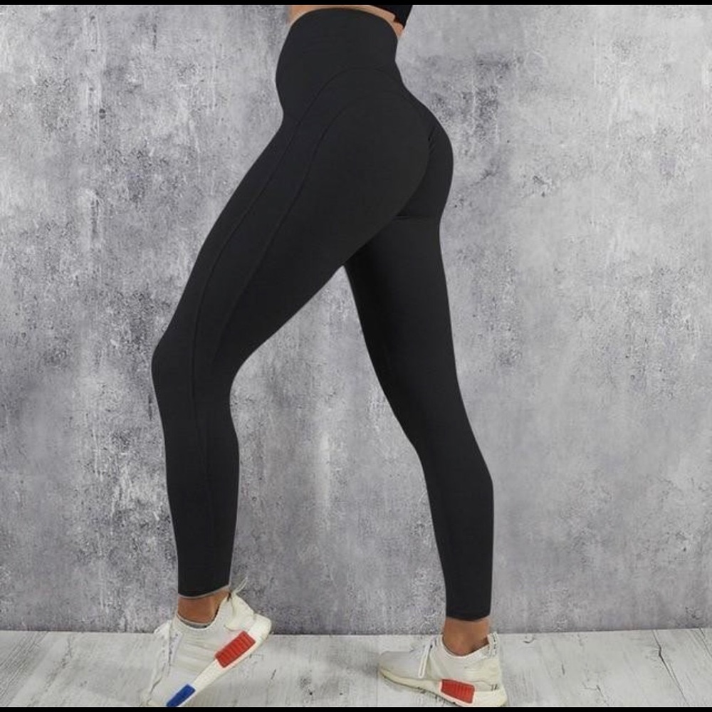Booty scrunch soft leggings